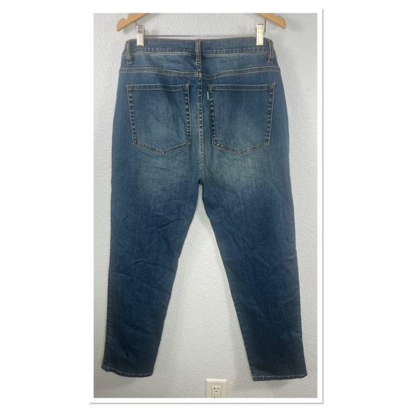 Sene High Rise Relaxed Fit Straight Leg Jeans - Picture 3 of 7